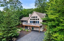 124 High Mountain Lane, Tannersville, PA 18372
