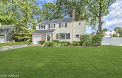 82 Ridge Road, Fair Haven, NJ 07704