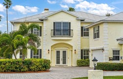 500 S Riverside Drive, Indialantic, FL 32903
