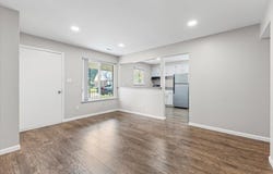 300 S Edgeworth Avenue, Royal Oak, MI 48067