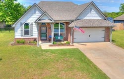 29911 E 137th Place, Coweta, OK 74429