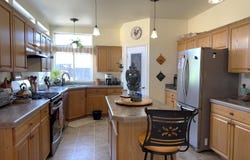 2 MEADOW LARK LN, REPUBLIC, WA 99166