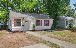914 Ridgeway Ave, Hampton, VA 23661