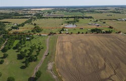 1091 CR 4870, Leonard, TX 75452