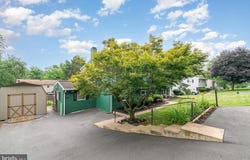 100 SUGAR MAPLE DRIVE, ETTERS, PA 17319