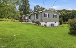 2060 Fishpond Road, Chuckey, TN 37641