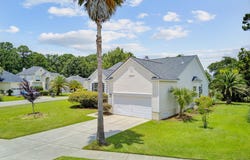 1800 Palmetto Isle Drive, Mount Pleasant, SC 29466