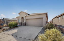 414 Adeline Avenue SW, Los Lunas, NM 87031