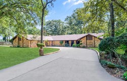 1639 SE Loop 456, Jacksonville, TX 75766