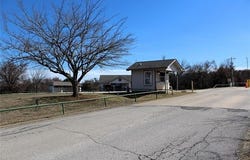 1901 River Oak Drive, Kingston, OK 73439