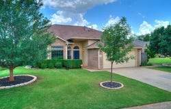 2824 Creekview Place, Norman, OK 73071