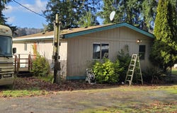 208 BURMA Rd, CastleRock, WA 98611