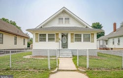 616 BILLINGS Avenue, PAULSBORO, NJ 08066