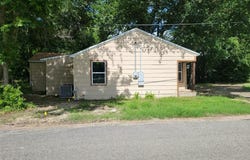 403 Halesboro Drive, Bogata, TX 75417