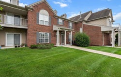 29822 Heritage Parkway, Warren, MI 48092