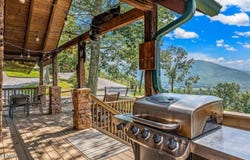 2491 Black Bear Ridge Way Way, Pigeon Forge, TN 37862