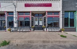 102 / 104 S Main Street, Milford, TX 76670