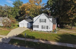 103 Highland Boulevard, Waterloo, IA 50703