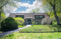 586 Heritage Village, Southbury, CT 06488