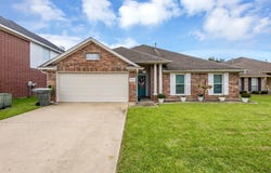 8032 Torrey Pines Circle, Beaumont, TX 77707