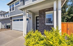 1534 NE 12TH Pl, Canby, OR 97013