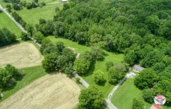 2 Omer Short Rd, Moss, TN 38575