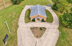 812 E Quincy, Griggsville, IL 62340