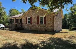 125 Cherokee Drive, Morgantown, KY 42261