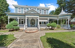 514 Covington Street, Jackson, GA 30233