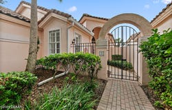 3 VIA CAPRI, Palm Coast, FL 32137