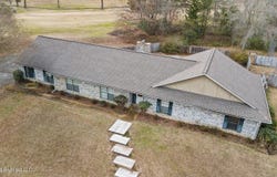 165 Devils Backbone Road, Saltillo, MS 38866