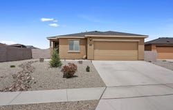 2404 CALLE DEL LOS CLAVELES, Belen, NM 87002