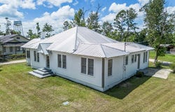 73 Latimer St, Hazlehurst, GA 31539