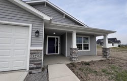 5251 Mountain Sky Cove, Fort Wayne, IN 46818