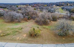 4453 Country Hill Road, Fort Worth, TX 76140