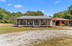 12107 Volcano Road, West Fork, AR 72774