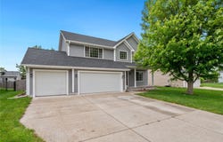 1308 9th Avenue Place SE, Altoona, IA 50009