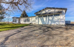 139802 W Johnson Rd, Prosser, WA 99350