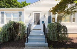 83 Vincent Avenue, North Providence, RI 02904