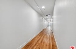 219 E 87th St, Los Angeles, CA 90003