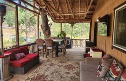 1000 Five Cent Gulch St, Weaverville, CA 96093