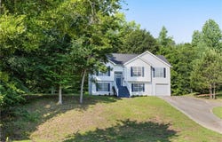 45 Lee Road 2072, Valley, AL 36854