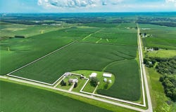 Yucca Avenue, Ainsworth, IA 52201