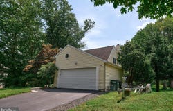 905 PEBBLE LANE, SOUTHAMPTON, PA 18966