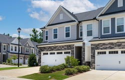 200 Hidden Run Lane, Holly Springs, NC 27540