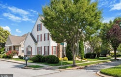 400 LANTERN LN, KENNETT SQUARE, PA 19348