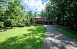 2656 Doe Valley Parkway E, Brandenburg, KY 40108