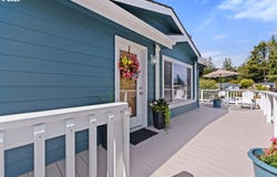 1975 SHOREPINES DR, Coos Bay, OR 97420