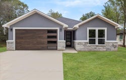 168 Mokulua LN, Bastrop, TX 78602
