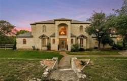 1026 Windmill RD, Dripping Springs, TX 78620